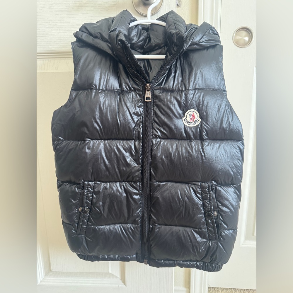 Moncler Kids Down Puffer Vest with Hood Black Size 8 – Authentic